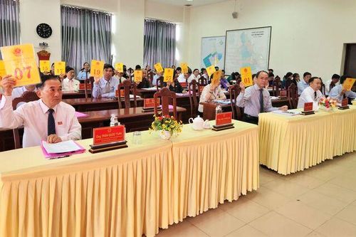 HĐND TP. Châu Đốc thông qua 12 nghị quyết phát triển kinh tế - xã hội 6 tháng cuối năm 2024