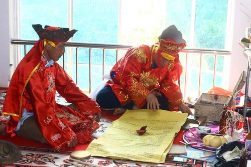 Lễ cấp sắc của người Tày ở Định Hóa