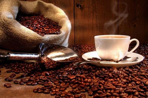 Ngày 22/7: Giá cà phê biến động trái chiều, hồ tiêu giảm nhẹ sáng đầu tuần