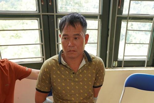 Mới đi tù 16 năm về lại bị bắt vì mua bán 5 bánh heroin