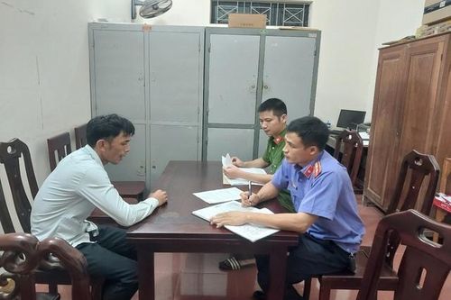 Bắt gã xe ôm lợi dụng đêm tối cướp tài sản rồi hiếp dâm nạn nhân