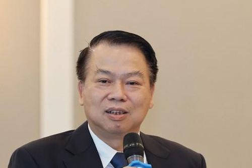 Gọi vốn 'cá mập' vào chứng khoán