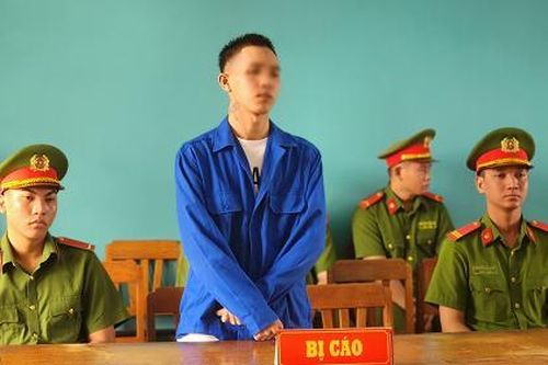 Đâm chết người để trả thù chuyện cũ