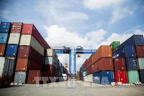 Bộ Công Thương khuyến nghị doanh nghiệp điều gì trong bối cảnh giá cước vận tải tăng cao?