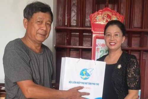 Phú Thọ: Trao trên 1.700 suất quà tới gia đình liệt sỹ, thương bệnh binh