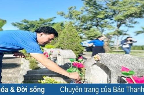 Hoa Tháng 7!