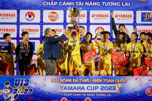 'Nghi vấn gian lận tuổi cầu thủ nhí Nghệ An': Gian lận tuổi sẽ bị xử lý như thế nào?