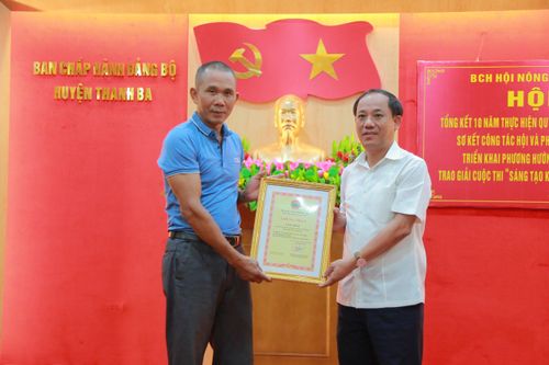 Nông dân huyện Thanh Ba giành Giải Nhất cuộc thi 'Sáng tạo kỹ thuật nhà nông' cấp tỉnh