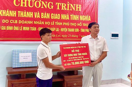 Bàn giao Nhà nhân đạo tại Thanh Sơn