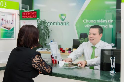 Gương sáng tại PGD Như Quỳnh - Vietcombank Hưng Yên: 'Gian nan' thuyết phục khách hàng trước cạm bẫy lừa đảo