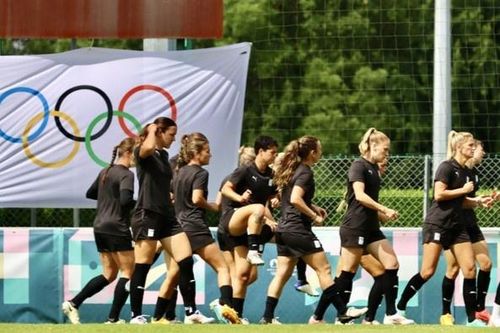 Olympic Canada xin lỗi