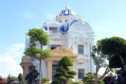 Sẽ cưỡng chế biệt thự không phép trên đất nuôi tôm ở Cà Mau