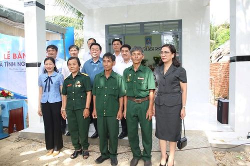 Tập đoàn Hùng Nhơn trao tặng nhà tình nghĩa cho các gia đình chính sách, người có công tỉnh Tây Ninh