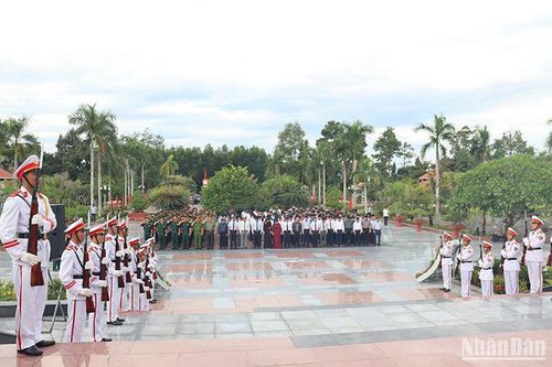 Quảng Ngãi đưa phong trào 'Đền ơn, đáp nghĩa' thành hoạt động thường xuyên trong đời sống xã hội