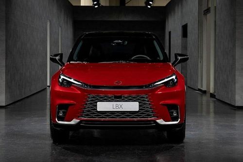 Tận thấy Lexus LBX 'giá mềm' chỉ từ 1,29 tỷ đồng, sắp về Việt Nam?
