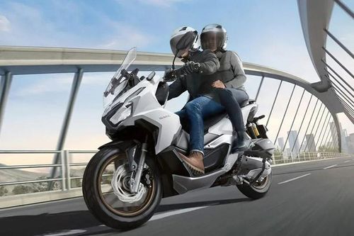 Honda ADV160 2025 'sang, xịn, mịn' hơn SH giá chỉ 72 triệu đồng