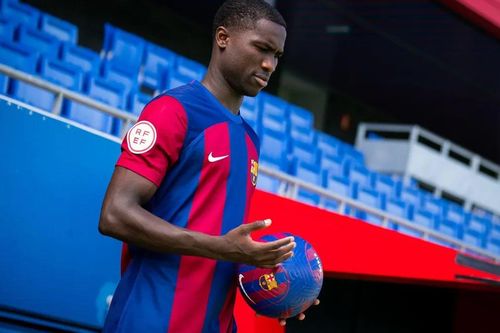 Barca ký hợp đồng với sao trẻ của MLS