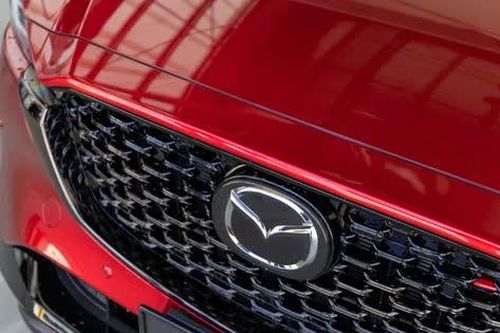 Mazda đăng ký logo nhận diện mới