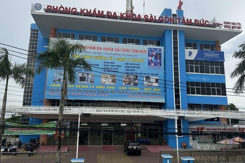 Quảng cáo sai sự thật, một phòng khám ở Cà Mau bị 'tuýt còi'