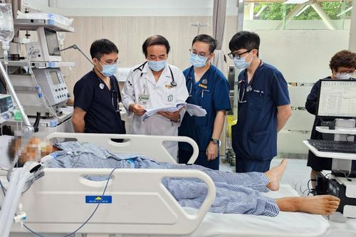 Cấp cứu bệnh nhân người Nga vào viện khi không có tiền, giấy tờ tùy thân