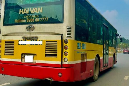 Xử phạt hãng buýt Hải Vân sử dụng xe có niên hạn trên 10 năm chở khách