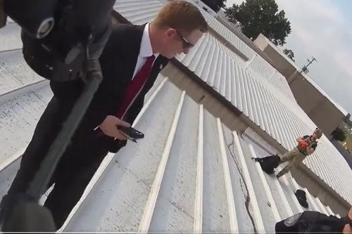 Công bố đoạn video mới về hiện trường vụ tiêu diệt kẻ ám sát ông Trump