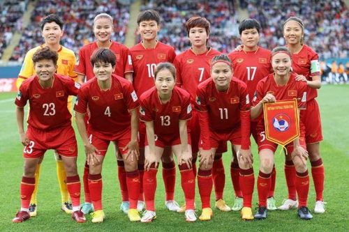 FIFA thưởng khủng 3 tỷ đồng cho một đội bóng Việt Nam