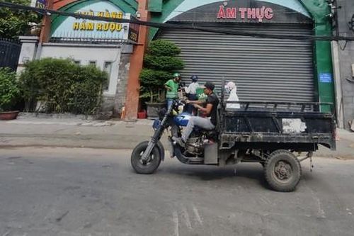 TPHCM: 2 người tử vong tại công trình thoát nước