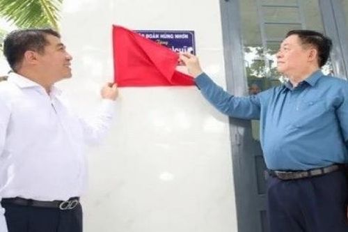 Trưởng Ban Tuyên giáo Trung ương Nguyễn Trọng Nghĩa dự lễ trao nhà tình nghĩa tại Tây Ninh