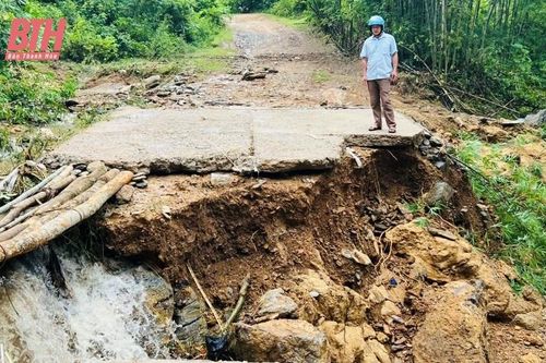 Kiểm tra tình hình thiệt hại do mưa, lũ trên địa bàn huyện Quan Hóa