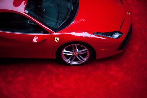 Bí quyết xây dựng thương hiệu xa xỉ của Ferrari