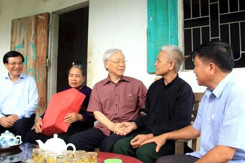 Đồng bào, chiến sĩ Điện Biên thương nhớ Tổng Bí thư Nguyễn Phú Trọng
