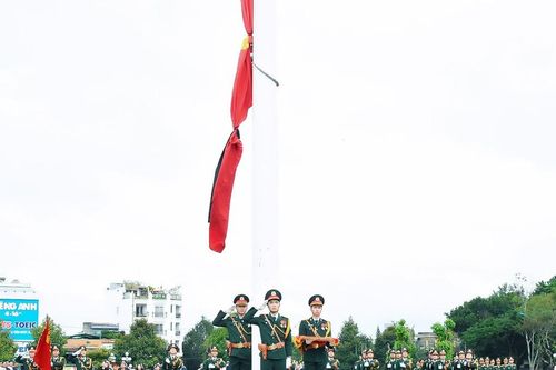 Gia Lai treo cờ rủ Quốc tang Tổng Bí thư Nguyễn Phú Trọng tại Quảng trường Đại Đoàn Kết