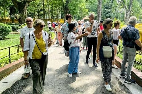 Phát triển thị trường du lịch dành cho khách hưu trí