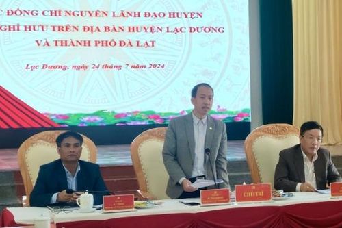 Lạc Dương: Gặp mặt nguyên lãnh đạo huyện qua các thời kỳ