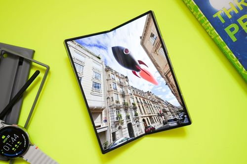 Bỏ Samsung Galaxy S24 Ultra để sang Galaxy Z Fold 6 là quyết định sáng suốt