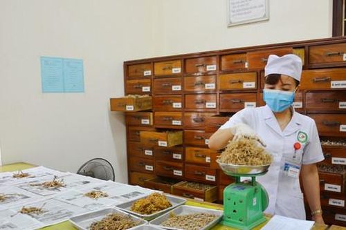 Nghiêm cấm lợi ích nhóm khi tổ chức đấu thầu mua sắm thuốc, thiết bị y tế