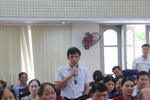 Cử tri Sơn Tây kiến nghị nâng cấp, cải tạo mặt đường 21A
