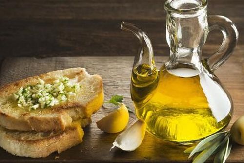 6 loại dầu ăn tốt cho người bị cholesterol cao