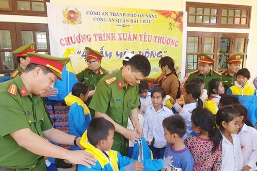 'Bốn không' ở vùng đất biên viễn
