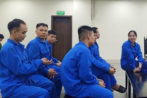 Cặp nhân tình liều lĩnh đâm cán bộ công an giữa thanh thiên bạch nhật