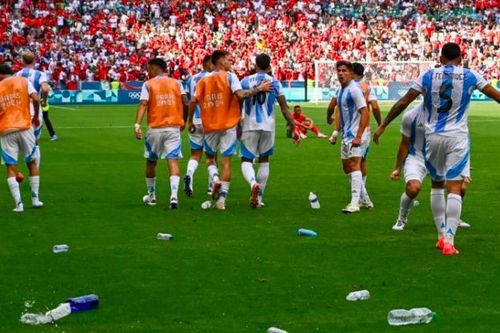 Bóng đá Olympic Paris khởi đầu hỗn loạn, Argentina kiện lên FIFA