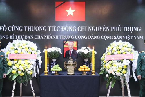 Lễ tưởng niệm Tổng Bí thư Nguyễn Phú Trọng tại Lào
