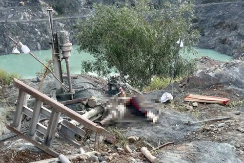 Bình Phước: Khoan đá, nam công nhân bị giàn giáo đè chết