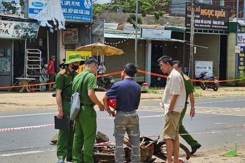 Vụ xe container lao vào nhà dân khiến 3 người tử vong: 2 nạn nhân là anh em ruột
