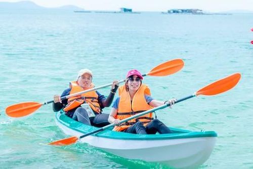 Vì sao ngành dịch vụ TPHCM chậm phát triển?