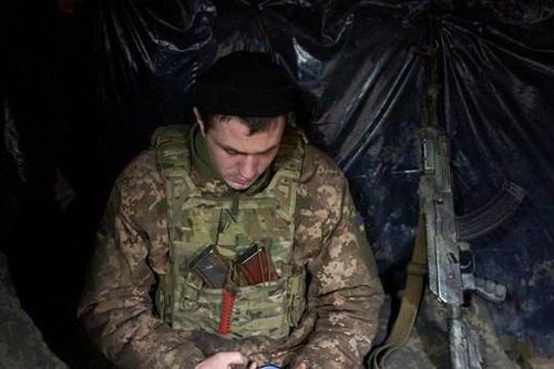 Lo lộ vị trí chiến đấu ở Ukraine, binh sĩ Nga có thể bị phạt vì dùng điện thoại