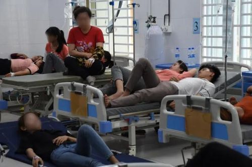 Yêu cầu điều tra vụ nghi ngộ độc thực phẩm khiến 60 công nhân nhập viện