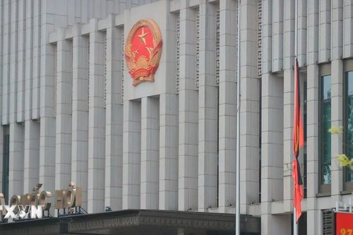 Các cơ quan, công sở, nơi công cộng treo cờ rủ 2 ngày Quốc tang