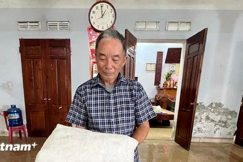 Người được Tổng Bí thư dạy chữ: Phải đứng bằng đôi chân của mình